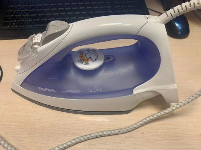 Лот: 17941275. Фото: 1. Утюг Tefal FV3320 Supergliss 20. Утюги, парогенераторы, отпариватели
