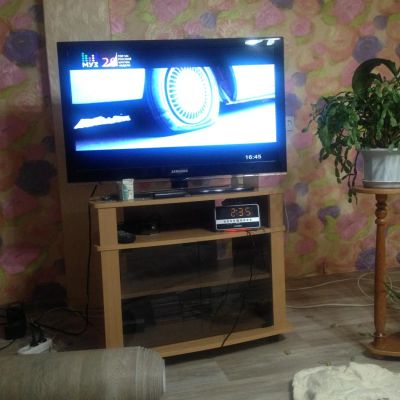 Лот: 6567882. Фото: 1. Тумба под TV. Стойки и тумбы для аппаратуры