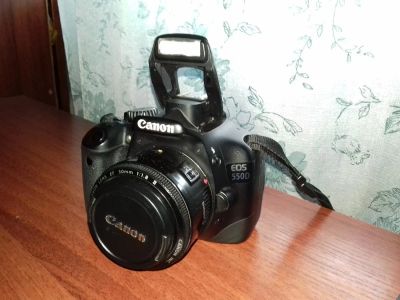 Лот: 9617788. Фото: 1. продам canon 550d. Цифровые зеркальные