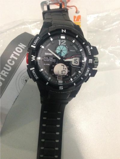 Лот: 9899036. Фото: 1. отличные новые часы SKMEi. Оригинальные наручные часы