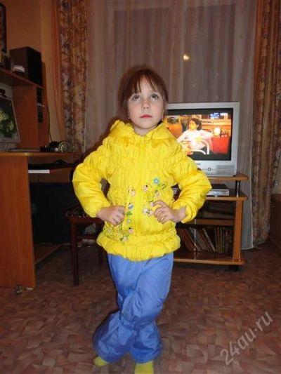 Лот: 827446. Фото: 1. Демисезонный костюм на девочку. Верхняя одежда