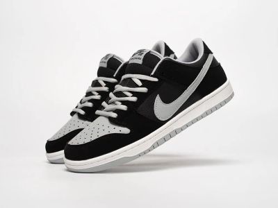 Лот: 21545318. Фото: 1. Кроссовки Nike SB Dunk Low (40803... Кеды, кроссовки, слипоны