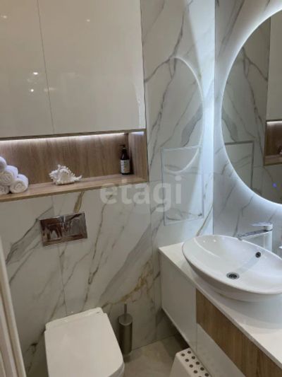 Лот: 20599018. Фото: 1. Продам 2-комн. кв. 72.2 кв.м... Квартиры, студии