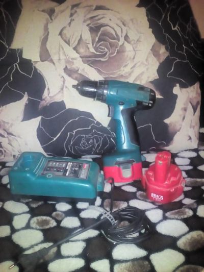 Лот: 9175907. Фото: 1. Makita 6281D с рубля. Электроинструмент