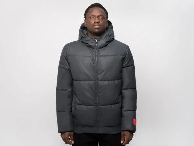 Лот: 24973370. Фото: 1. Куртка зимняя Hugo Boss. Верхняя одежда