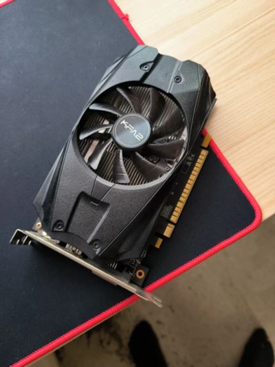 Лот: 20848011. Фото: 1. KFA2 Gtx 1050 ti 4gb. Видеокарты