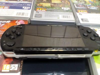 Лот: 6879414. Фото: 1. Sony PSP 3008 псп шесть игр в... Игры для консолей