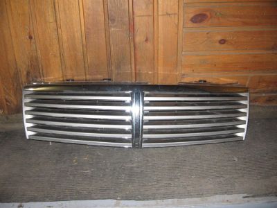 Лот: 3267577. Фото: 1. Решетка радиатора nissan cedric... Кузов
