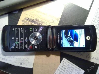 Лот: 779700. Фото: 1. MOTOROLA V8. Кнопочные мобильные телефоны
