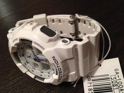 Лот: 3586160. Фото: 1. CASIO G-SHOCK GA-100A-7ADR White. Оригинальные наручные часы