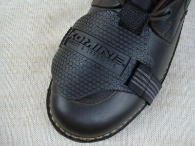 Лот: 10022796. Фото: 1. Защитная накладка на ботинок Komine... Аксессуары