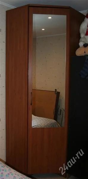 Лот: 2158784. Фото: 1. Шкаф угловой срочно. Шкафы, шкафы-купе