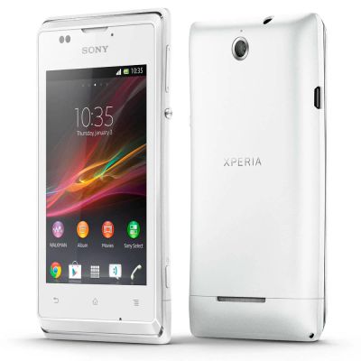 Лот: 4741937. Фото: 1. Sony C1505 Xperia E White. Смартфоны
