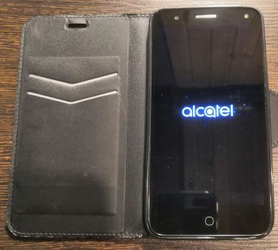 Лот: 14711799. Фото: 1. Смартфон Alcatel POP 4 5051D б... Смартфоны