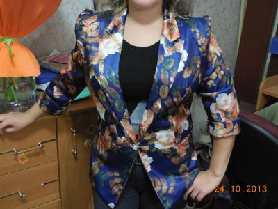 Лот: 3322962. Фото: 1. Пиджак. Пиджаки, жакеты, жилеты