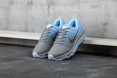 Лот: 11177242. Фото: 1. Кроссовки Nike Air Max. Кеды, кроссовки, слипоны