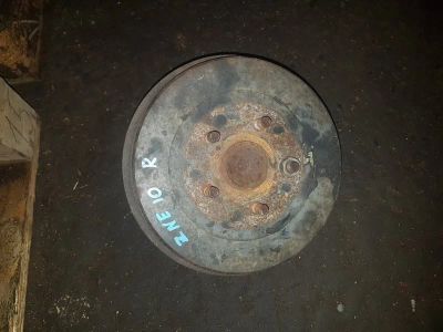 Лот: 20895520. Фото: 1. Ступица Toyota Wish ZNE10G 1ZZ-FE... Кузов