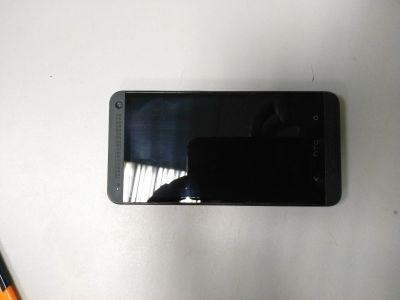 Лот: 15402320. Фото: 1. Htc one m7. Смартфоны