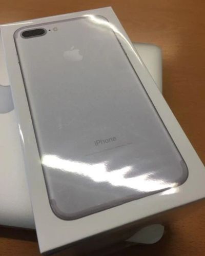 Лот: 8866716. Фото: 1. iPhone 7 Silver 32GB новый в заводской... Смартфоны