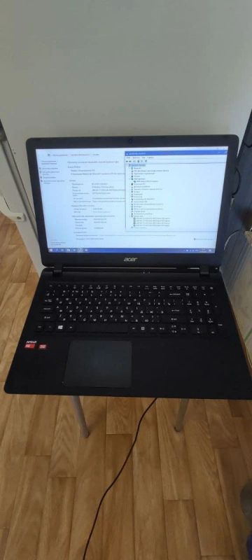 Лот: 18039078. Фото: 1. Acer aspire es1-523 SSD120, 8g... Ноутбуки