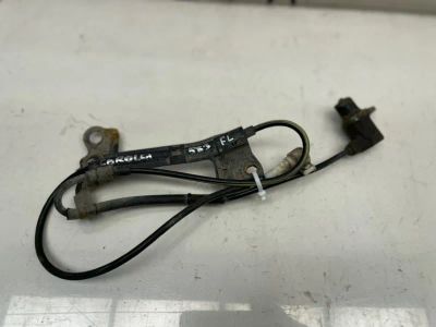 Лот: 21702721. Фото: 1. датчик abs Toyota Corolla ZZE121L. Двигатель и элементы двигателя