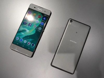 Лот: 11146060. Фото: 1. Sony Xperia XA. Смартфоны
