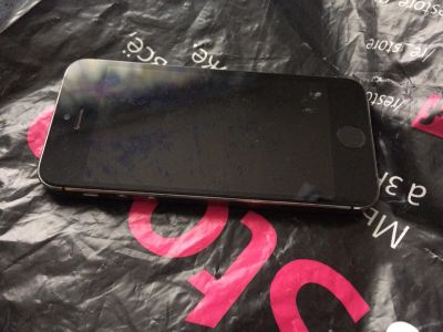 Лот: 12031225. Фото: 1. IPhone 5s 16gb. Смартфоны