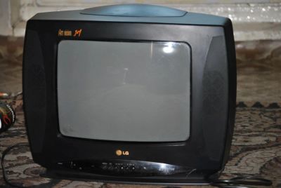 Лот: 3374815. Фото: 1. Телевизор LG CF-14D70. Телевизоры