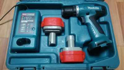 Лот: 7846191. Фото: 1. Продам дрель Makita 6271DWALE... Электроинструмент