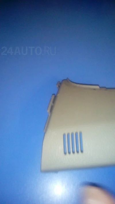 Лот: 10111478. Фото: 1. Заглушка панели. Toyota Corolla... Салон