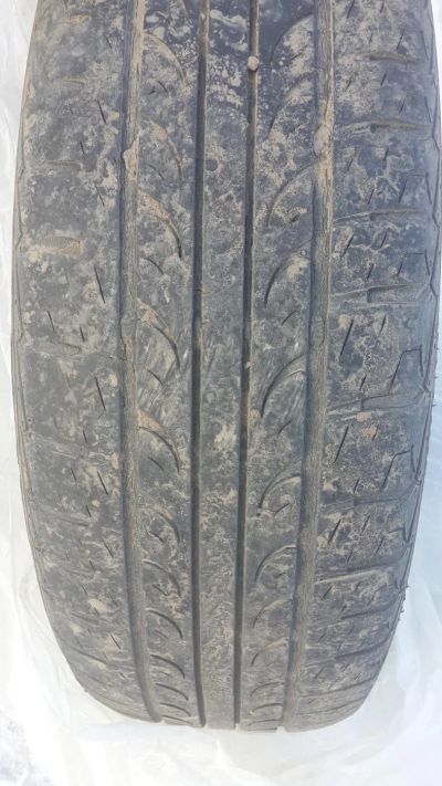 Лот: 7058425. Фото: 1. Продам летнюю резину 195/65 R-15... Шины
