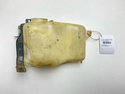 Лот: 25745885. Фото: 1. Бачок омывателя Nissan Terrano... Двигатель и элементы двигателя