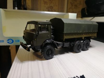 Лот: 24880367. Фото: 1. Коллекционная модель 1\43 КАМАЗ. Автомоделизм