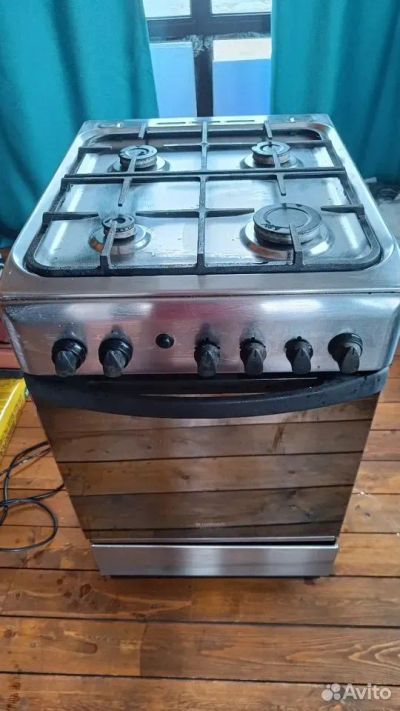 Лот: 25127583. Фото: 1. Газовая плита hotpoint Ariston. Плиты, духовые шкафы, варочные поверхности