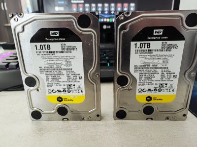 Лот: 25052597. Фото: 1. HDD 1 Tb 2 шт. Жёсткие диски (HDD)