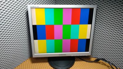 Лот: 20671710. Фото: 1. ЖК Монитор Samsung 720N. ЖК-мониторы