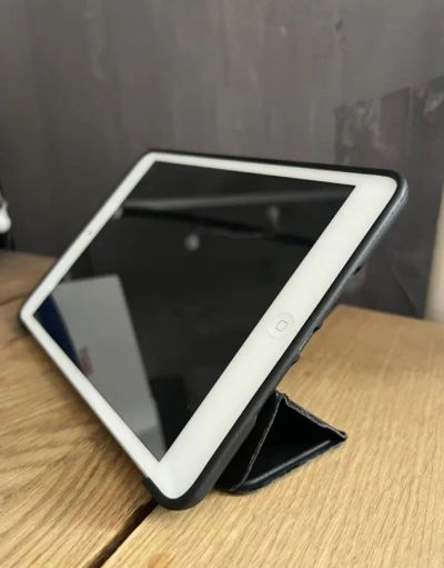 Лот: 19421355. Фото: 1. Планшет iPad mini 2012. Планшеты