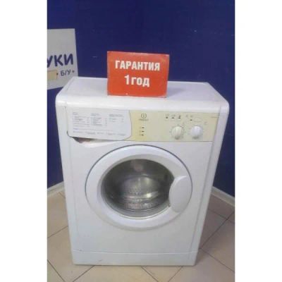 Лот: 25722679. Фото: 1. Стиральная машина Indesit WIUN... Стиральные машины