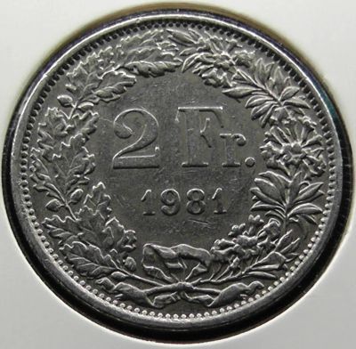 Лот: 11542541. Фото: 1. Швейцария монета 2 франка 1981... Европа
