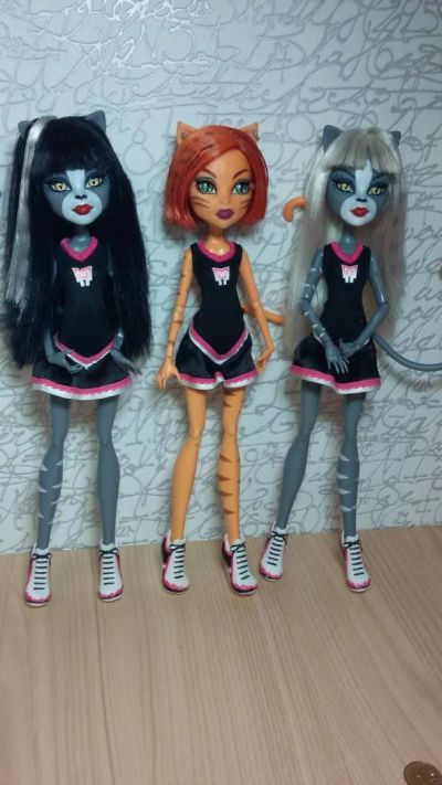 Лот: 6210204. Фото: 1. Monster High Кошки Чирлидеры... Куклы и аксессуары