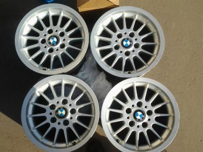 Лот: 6278316. Фото: 1. R15 BMW Original, 5*120, 4 шт. Диски