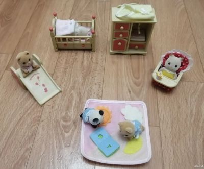 Лот: 15312545. Фото: 1. Детская комната Sylvanian Families. Куклы и аксессуары