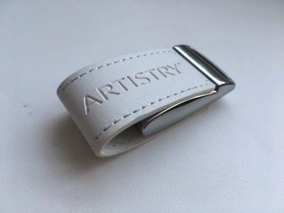 Лот: 11043064. Фото: 1. Фирменная флешка Amway 8gb. USB-флеш карты