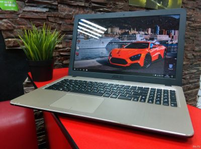Лот: 13475373. Фото: 1. Ноутбук Core i3, GeForce 920M... Ноутбуки