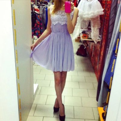 Лот: 6799463. Фото: 1. Летнее короткое сиреневое платье... Платья