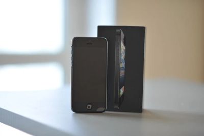 Лот: 3985233. Фото: 1. Iphone 5 16GB. Смартфоны