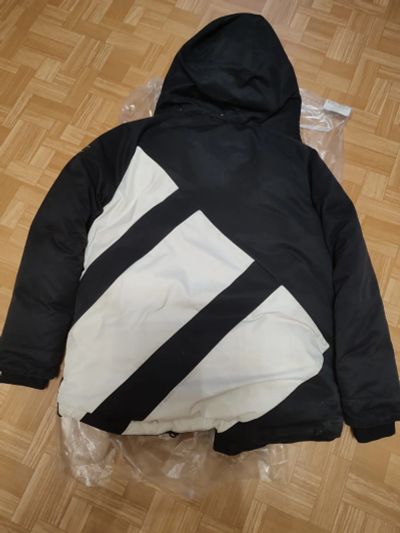 Лот: 19410015. Фото: 1. Пуховик adidas. Верхняя одежда