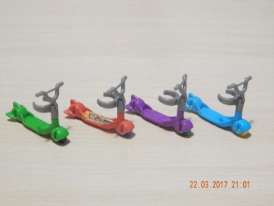 Лот: 9314394. Фото: 1. Киндер сюрприз - самокаты. Игрушки