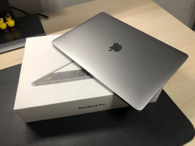 Лот: 18391254. Фото: 1. MacBook Pro 13 2019, i5, 8 RAM... Ноутбуки