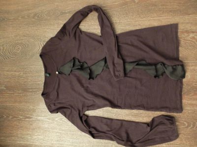 Лот: 4484733. Фото: 1. Чёрная кофточка BENETton. Свитеры, толстовки, худи